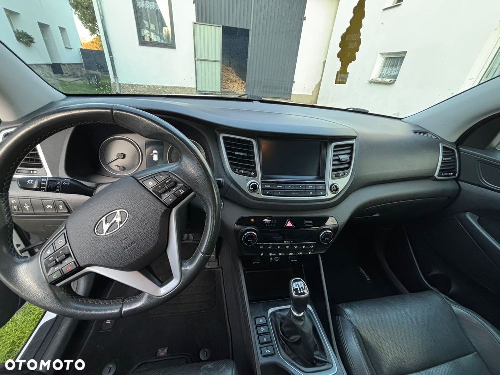 Hyundai Tucson - 14
