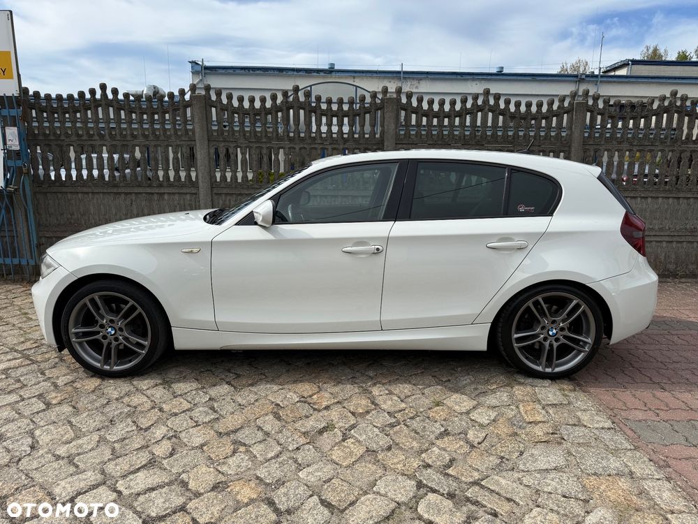 BMW Seria 1 120i Edition Sport - 16