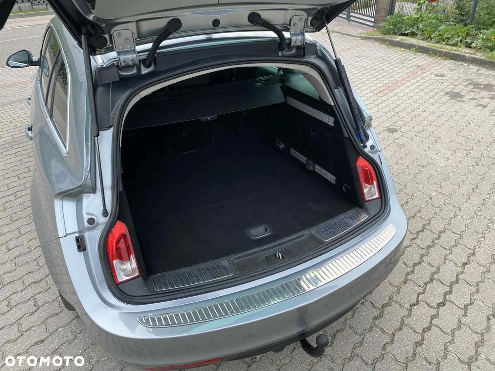 Opel Insignia 2.0 CDTI Cosmo - 17