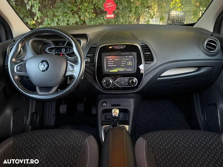 Renault Captur - 3