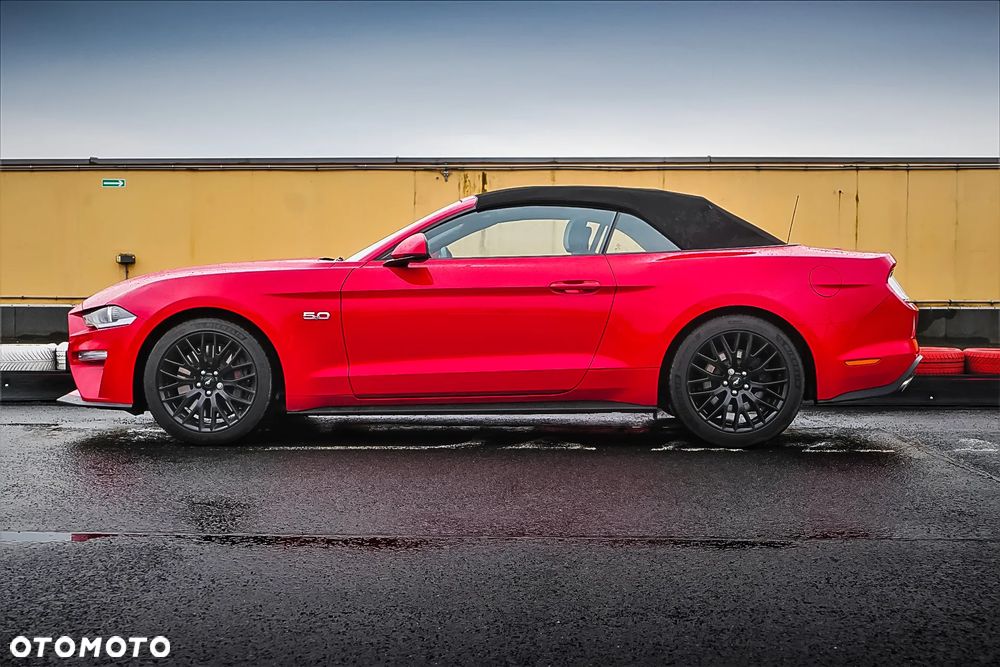 Ford Mustang 5.0 V8 GT - 10