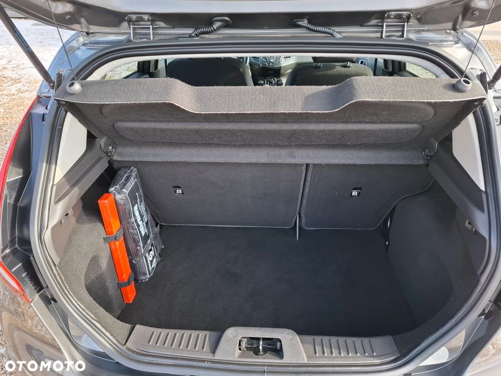 Ford Fiesta 1.25 SYNC Edition - 16