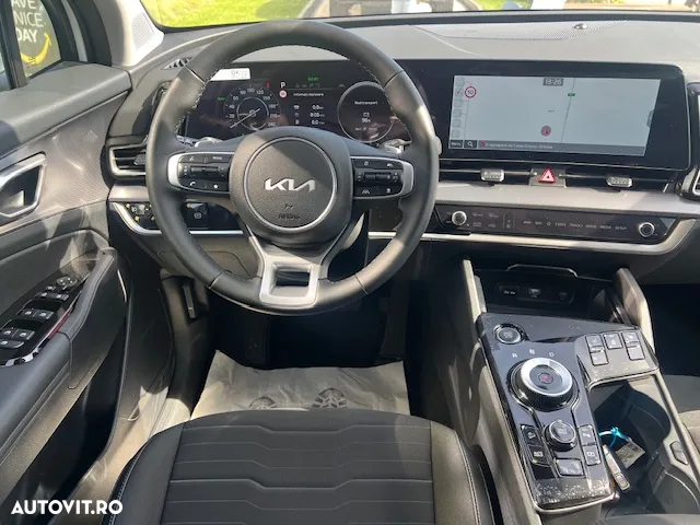 Kia Sportage 1.6 T-GDI HEV 6AT 4x2 Style - 12