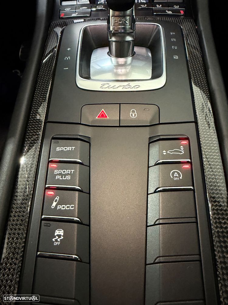 Porsche 911 (991) Turbo S - 28