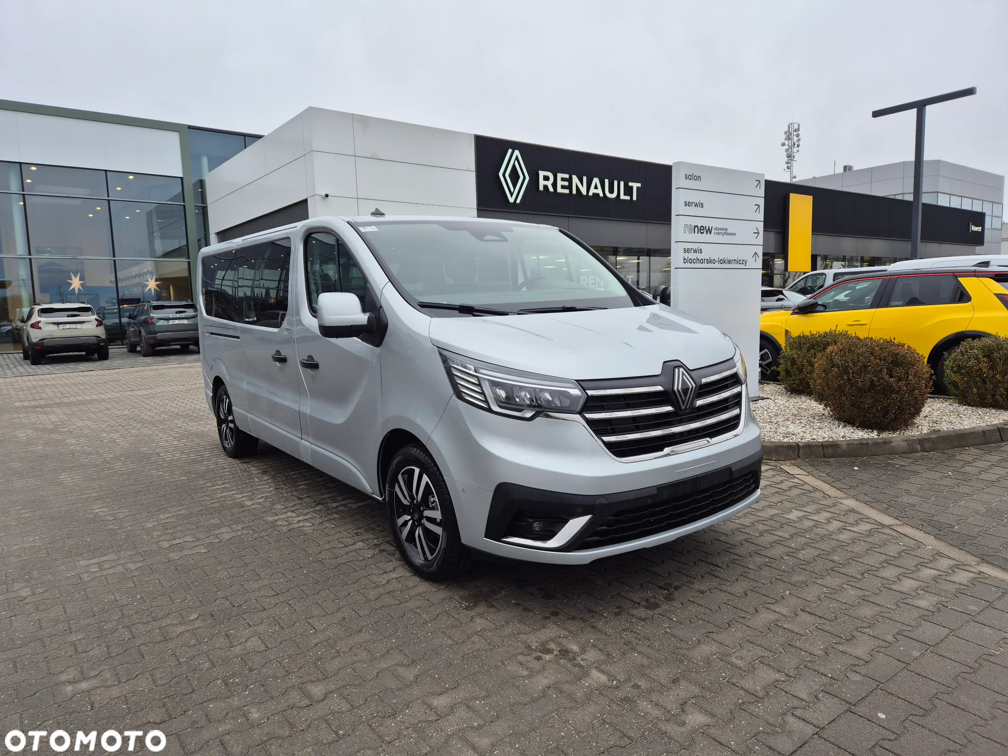 Renault Trafic SpaceClass 2.0 dCi EDC - 2