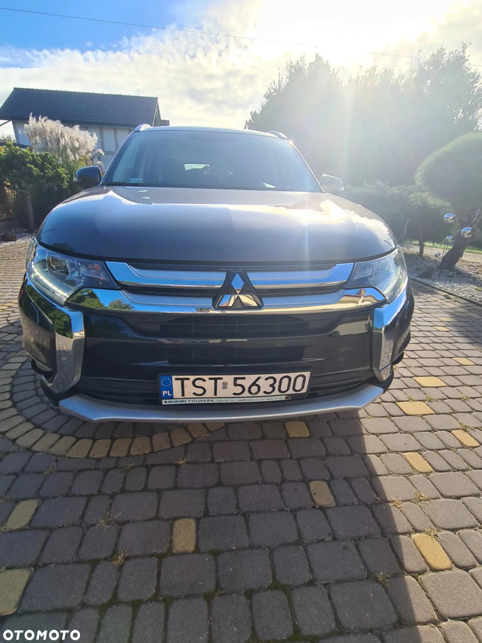 Mitsubishi Outlander 2.0 Intense + Navi 4WD CVT - 15