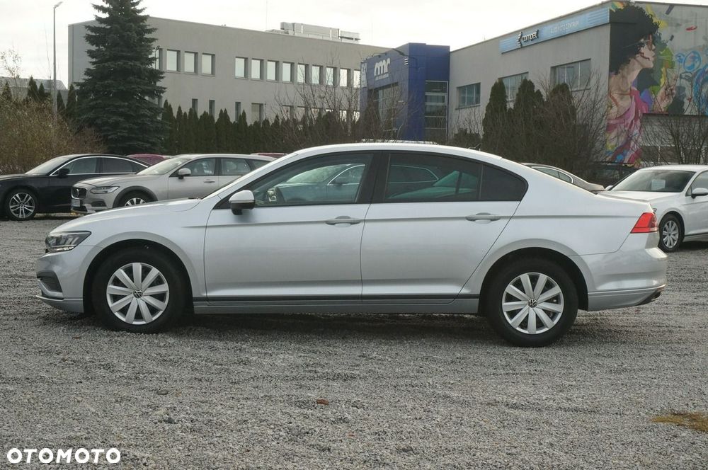 Volkswagen Passat 2.0 TDI EVO Essence - 9