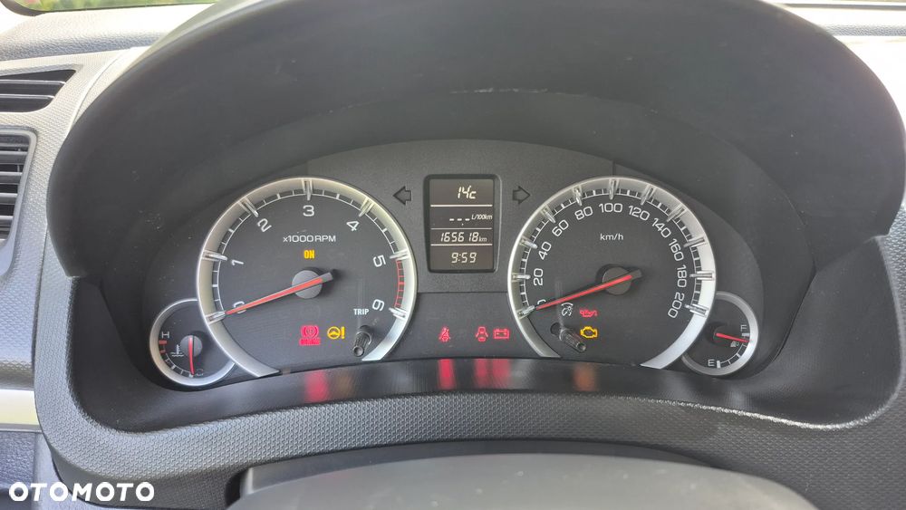 Suzuki Swift - 3