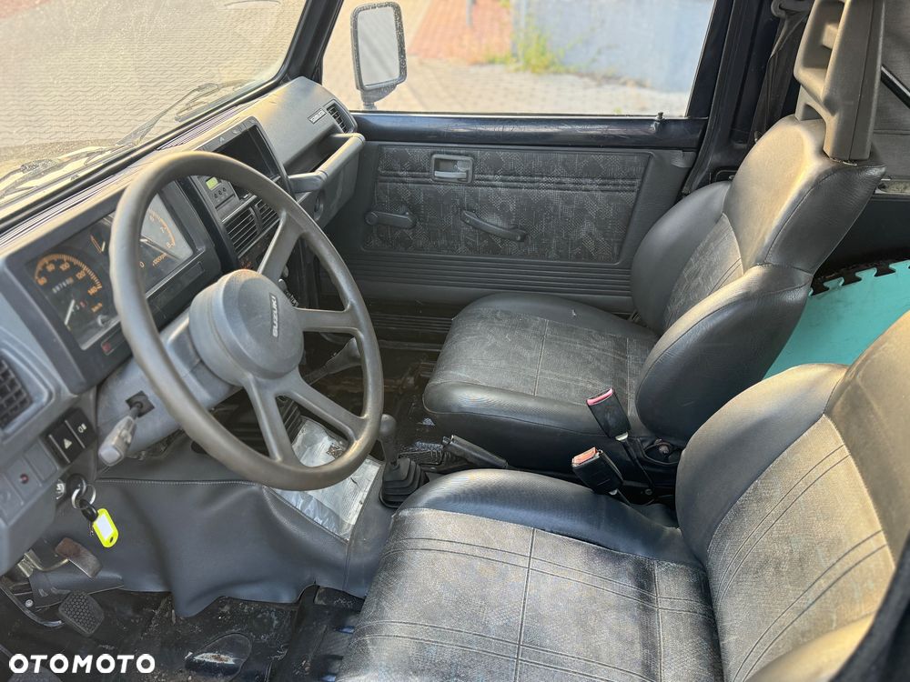 Suzuki Samurai - 6