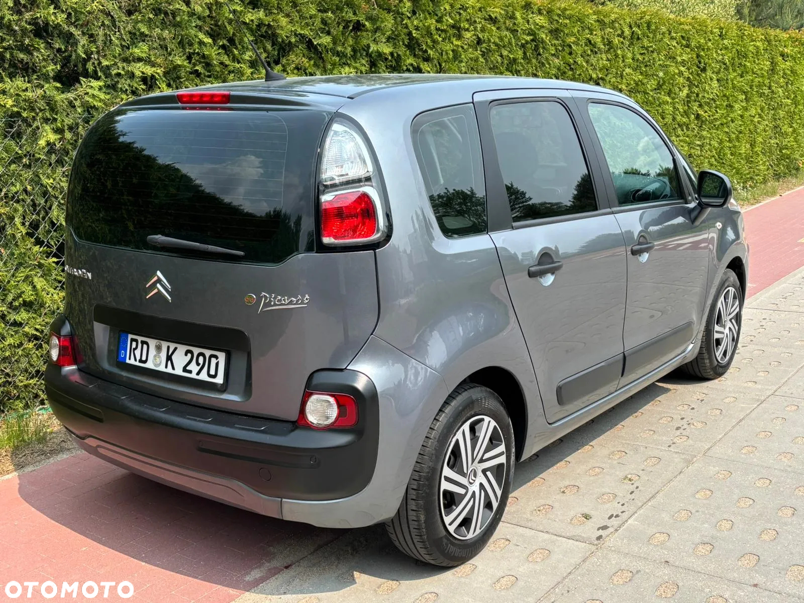 Citroën C3 Picasso 1.4i Attraction - 3