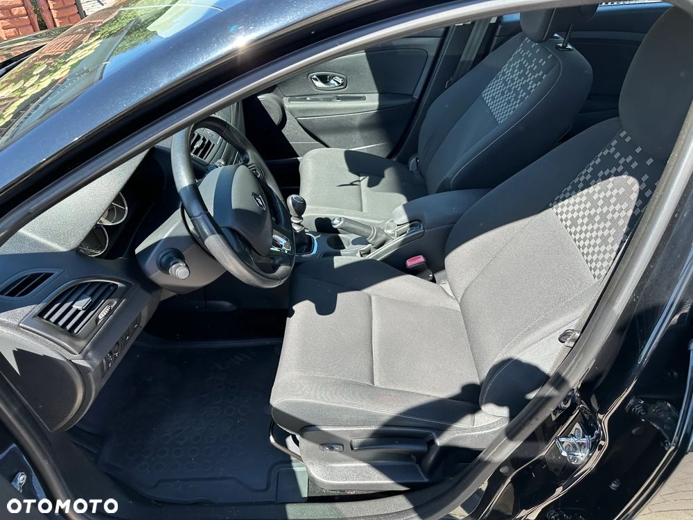 Renault Megane - 18
