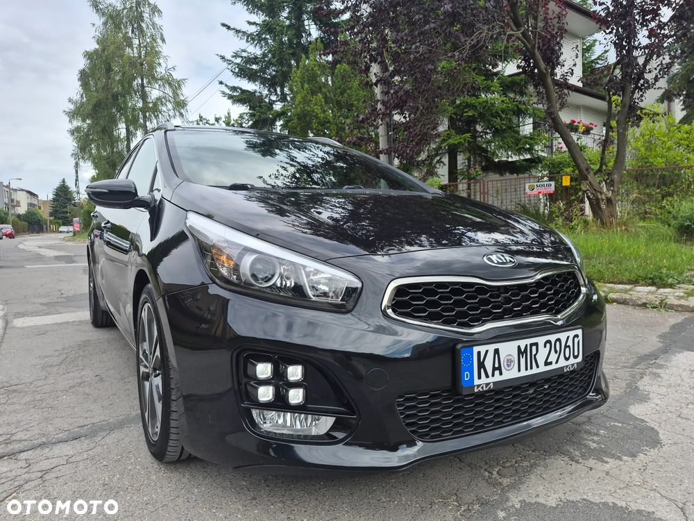 Kia Ceed 1.6 CRDi 136 ISG GT Line - 6