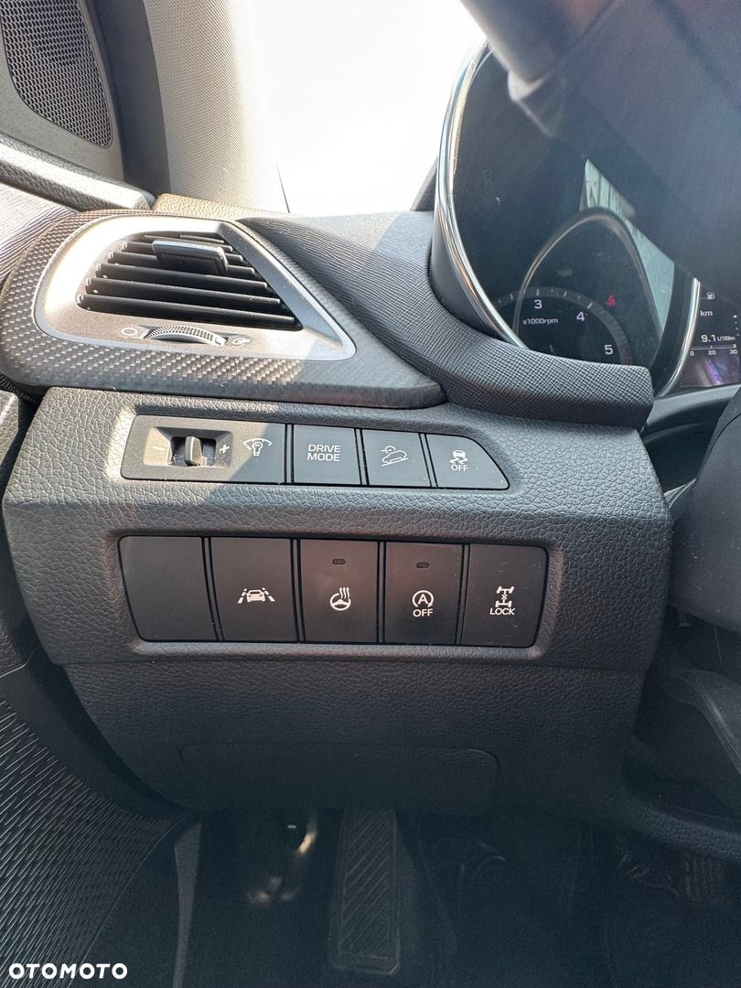 Hyundai Santa Fe 2.0 CRDi Executive 4WD 7os - 20