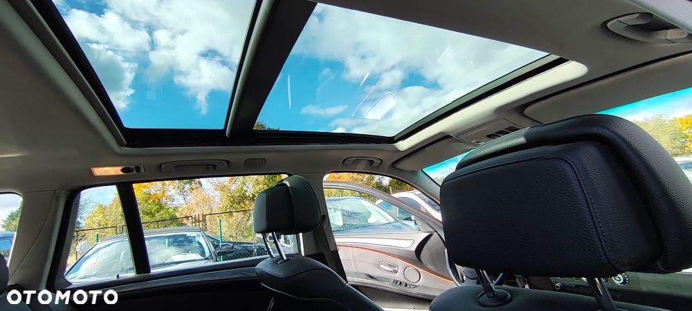 BMW Seria 5 520d Touring Edition Exclusive - 13