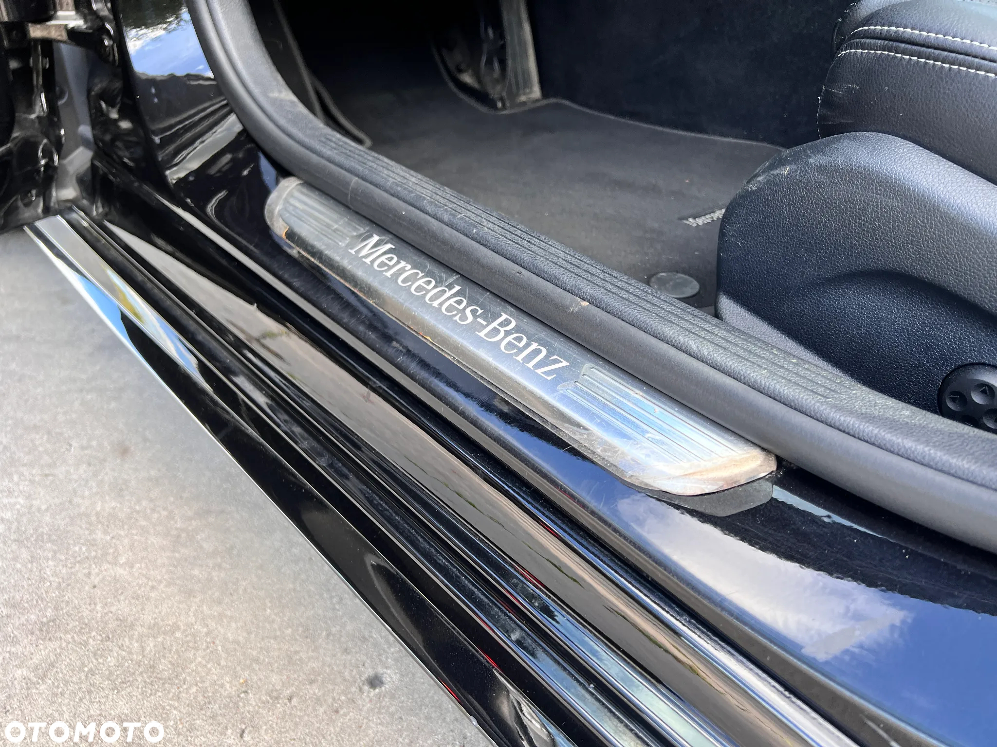 Mercedes-Benz Klasa C 400 4Matic 7G-TRONIC AMG Line - 24