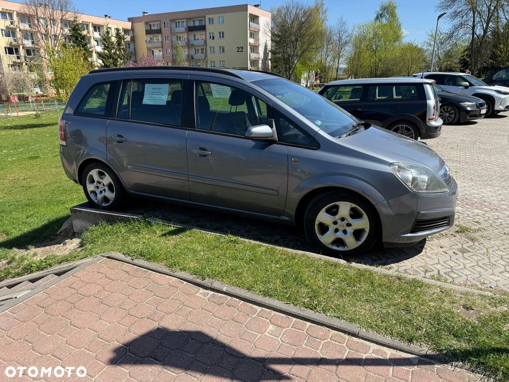 Opel Zafira 1.6 - 3