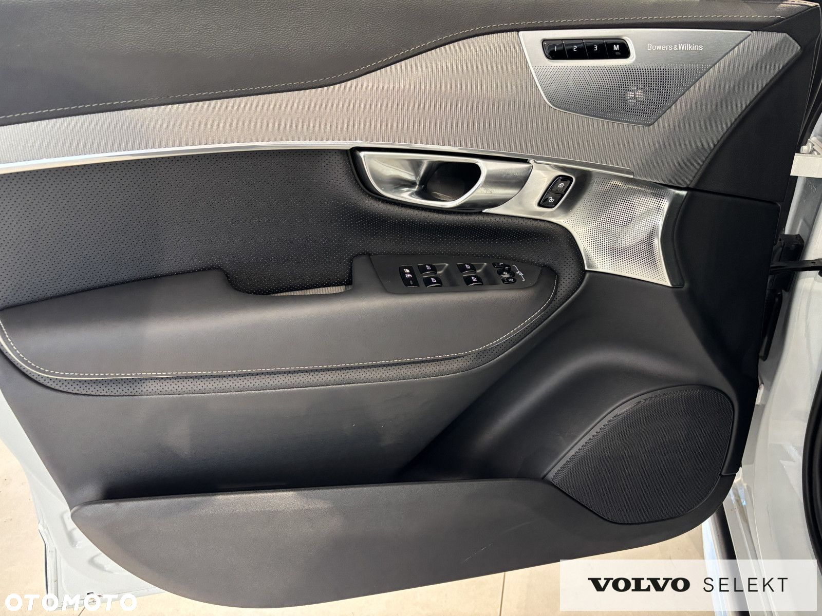 Volvo XC 90 - 21