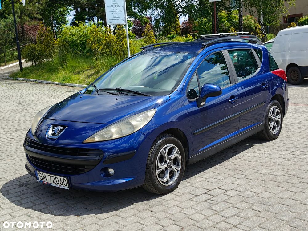 Peugeot 207 1.6 HDi - 17