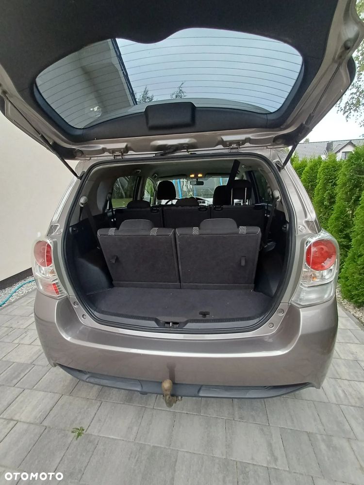 Toyota Verso 1.6 D-4D Premium 7os - 8
