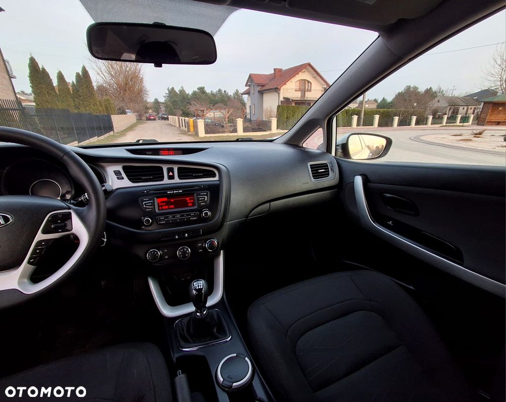 Kia Ceed 1.6 CRDi L - 18