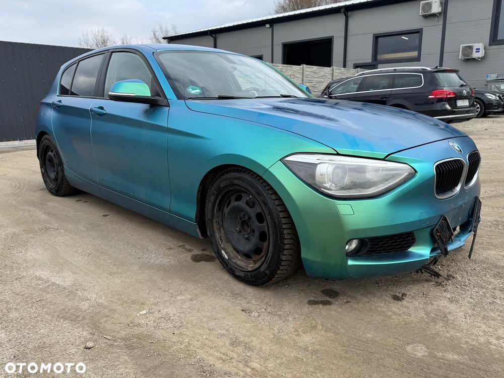 BMW Seria 1 120i - 9
