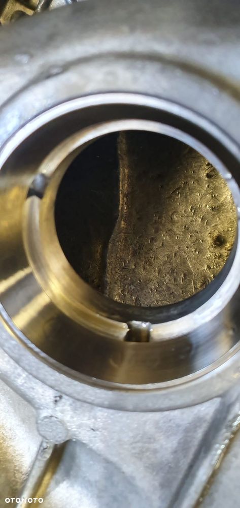 REGENERACJA GNIAZDA W SKRZYNI BIEGÓW NAPRAWA ŁOŻYSKA LUZ PÓŁOSI AUDI A4 A5 A6 A7 Q5 Q7  ZWOLEŃ - 4