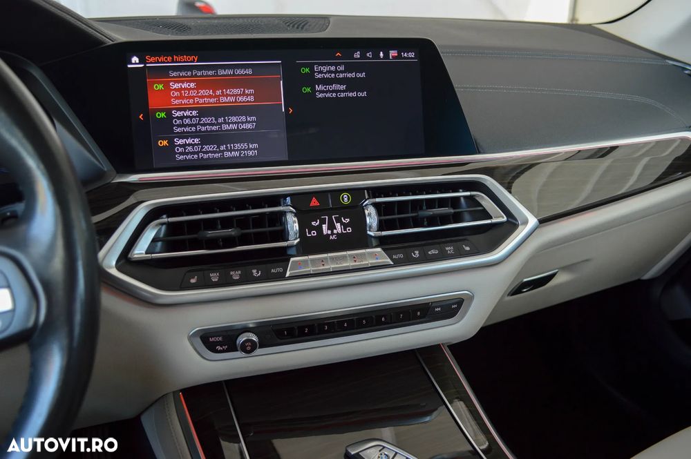 BMW X5 xDrive30d xLine - 24