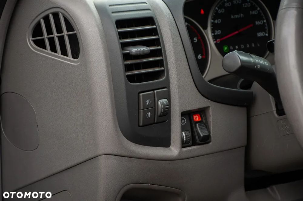 Isuzu D-Max 4x4 Double Cab Autm Custom - 35