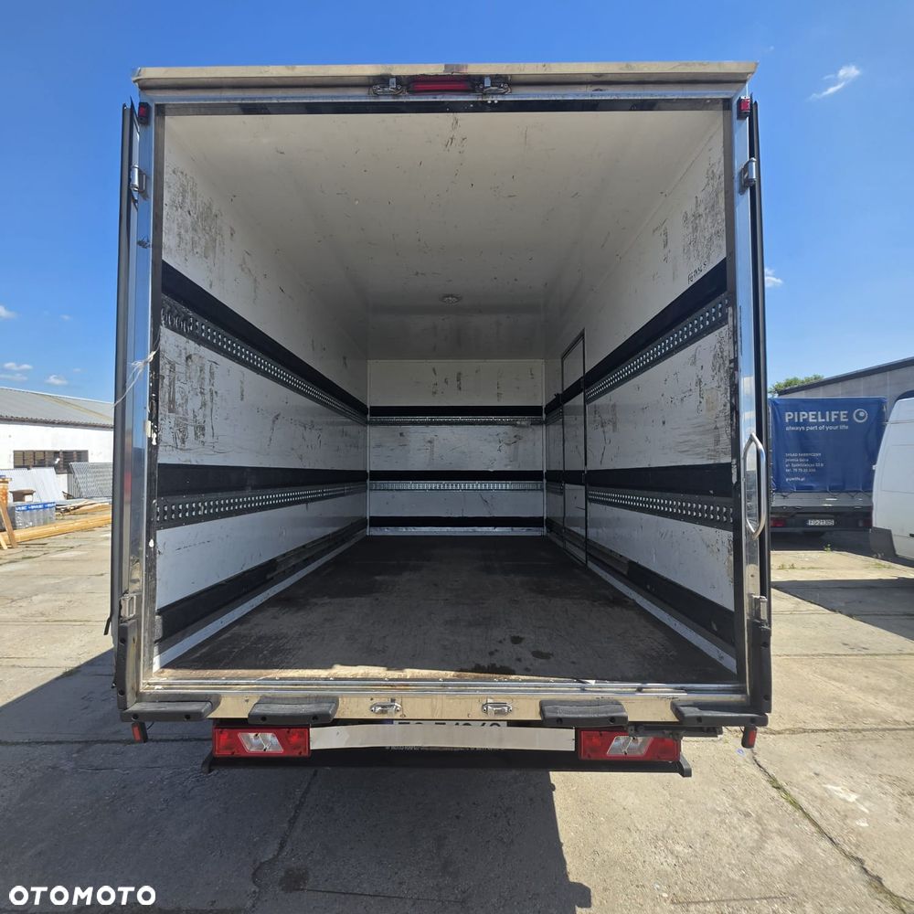Ford Transit - 15