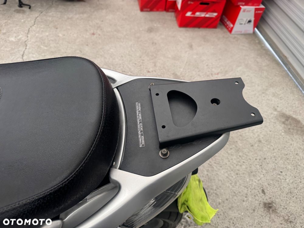 Piaggio Beverly - 23