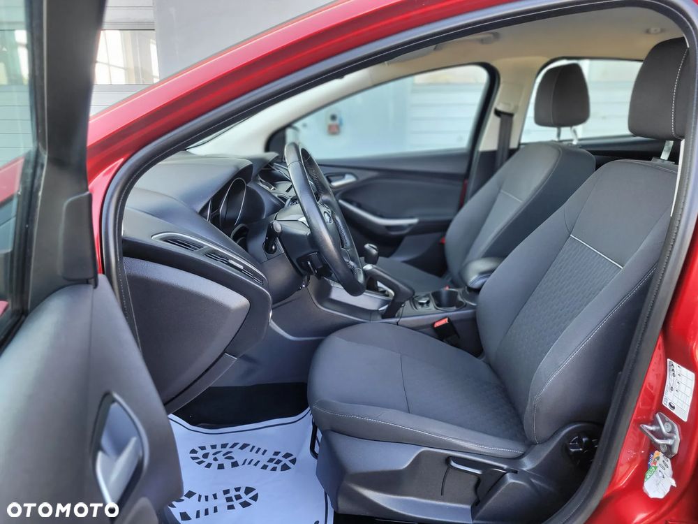 Ford Focus - 13