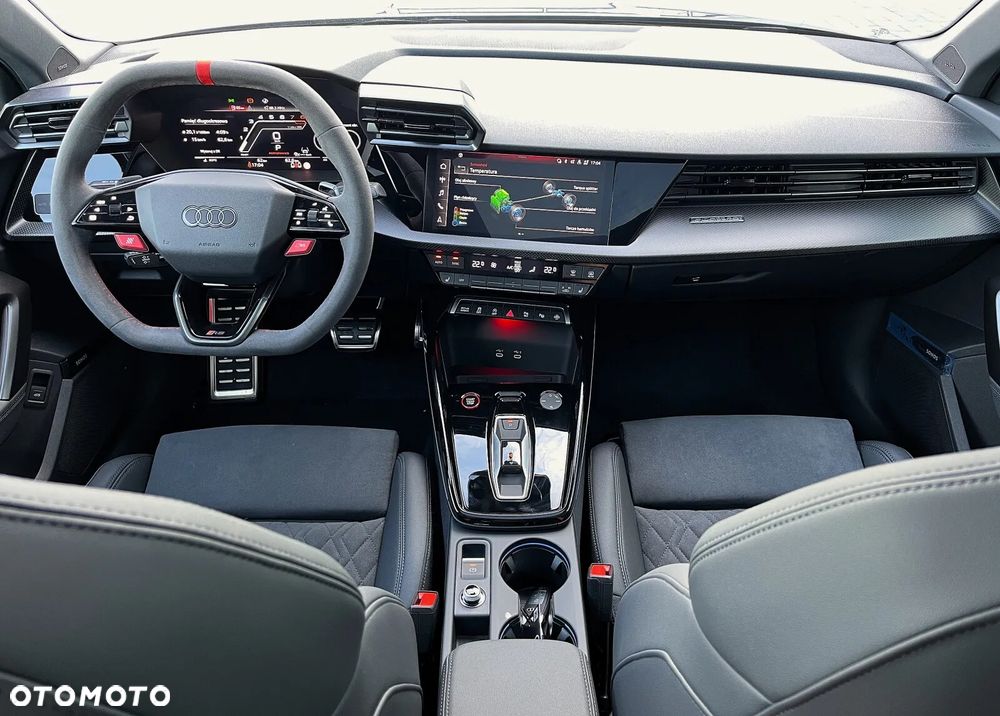 Audi RS3 Sportback - 17