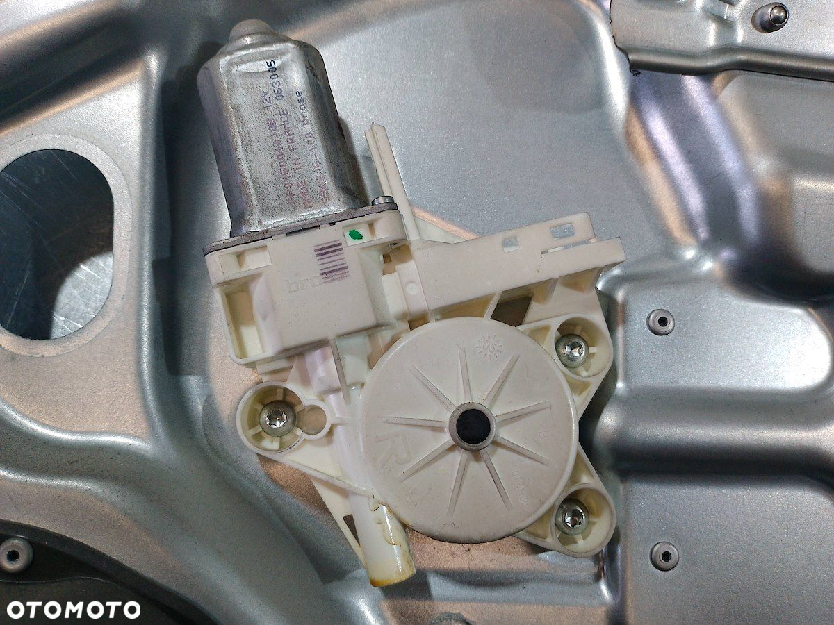 PODNOŚNIK SZYBY PRAWY PRZÓD FORD C-MAX I 3M51R203A28BM   3M51R219A64ES - 4