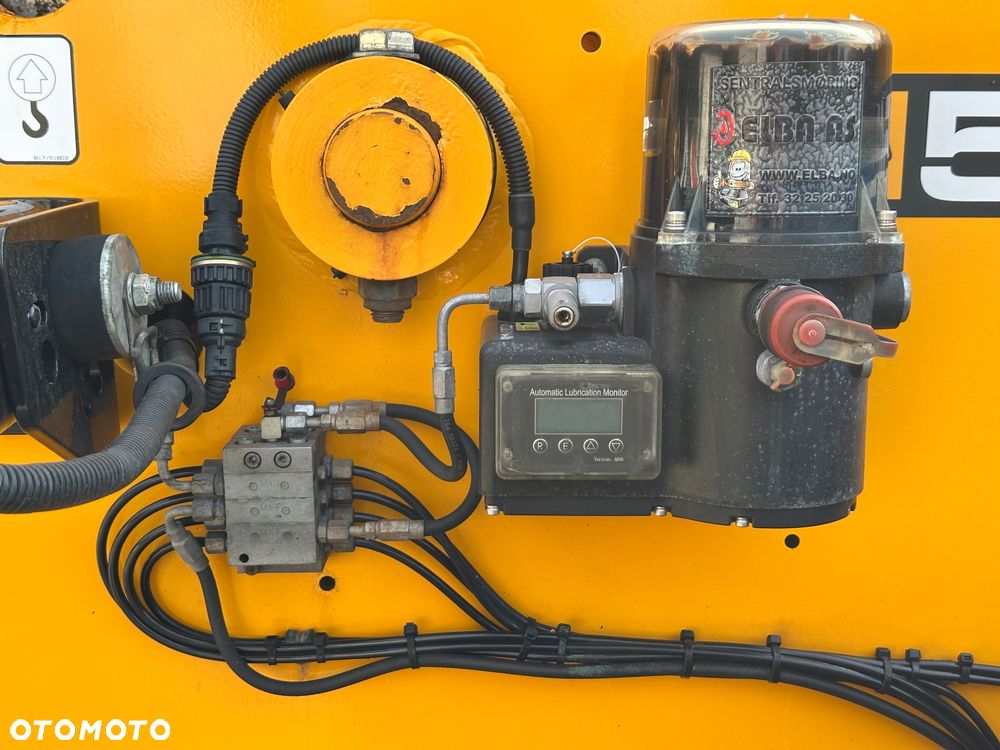 JCB 542-70 Industrial Plus - 20