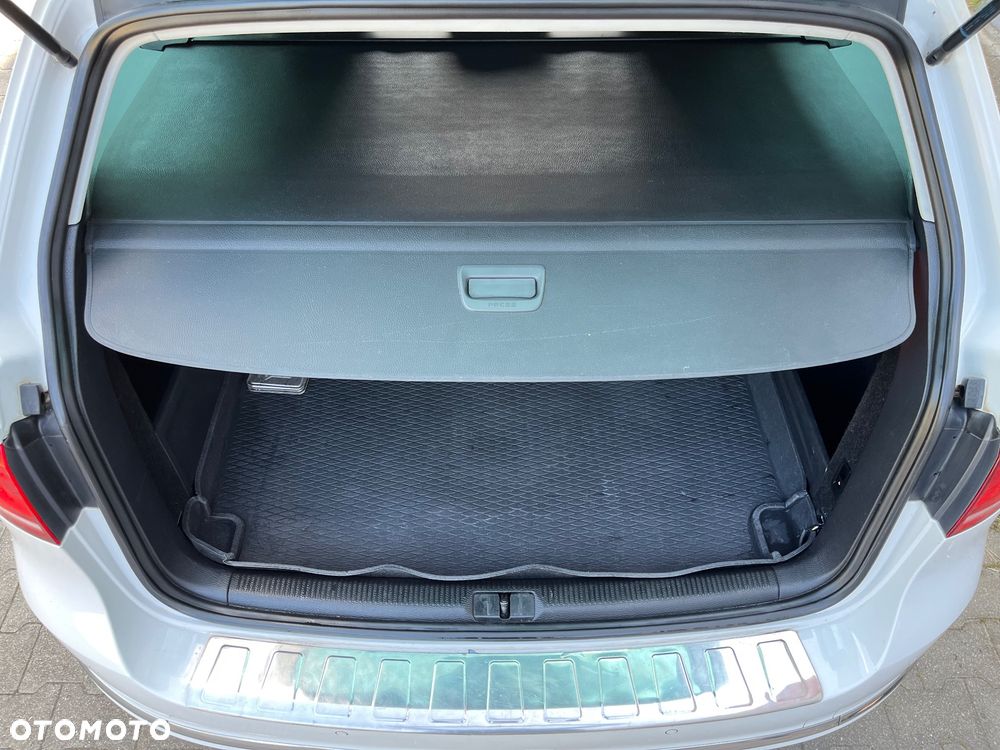 Volkswagen Passat Variant 2.0 TDI Highline - 22