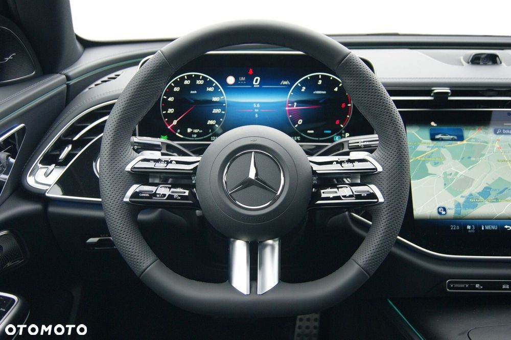 Mercedes-Benz Klasa E - 9
