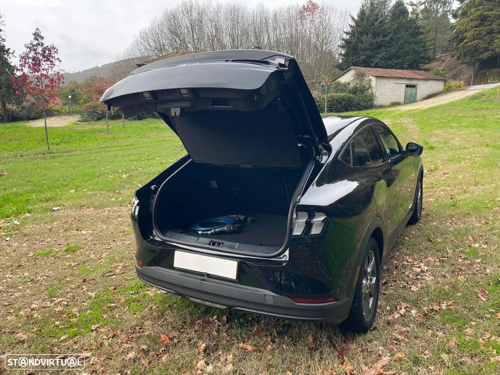 Ford Mustang Mach-E - 5