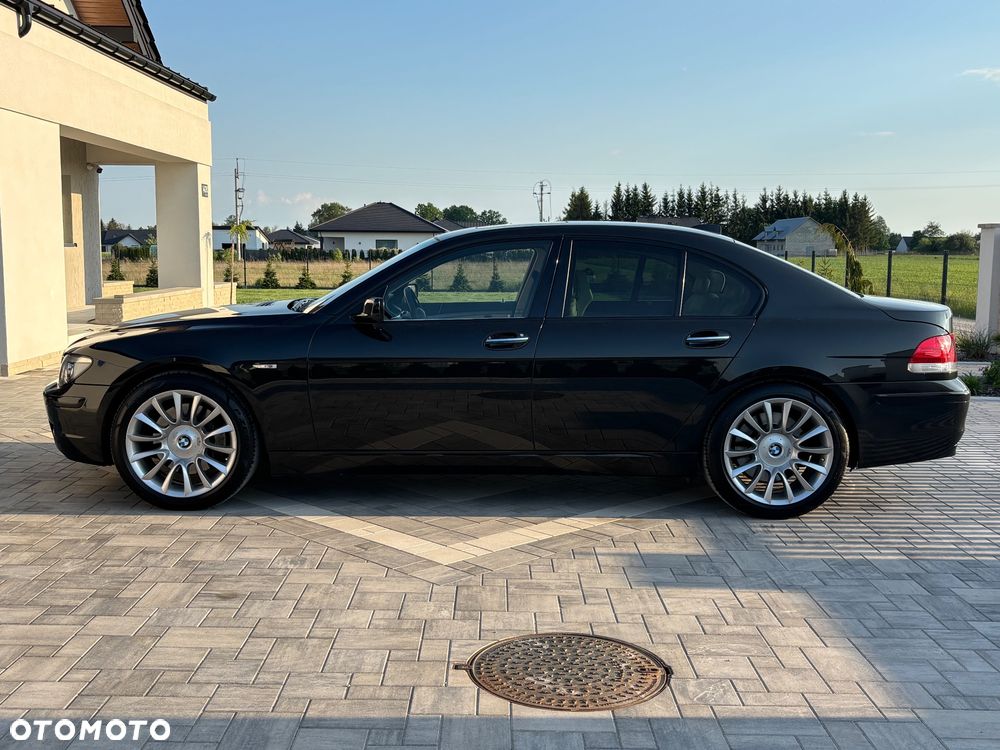 BMW Seria 7 745d - 5