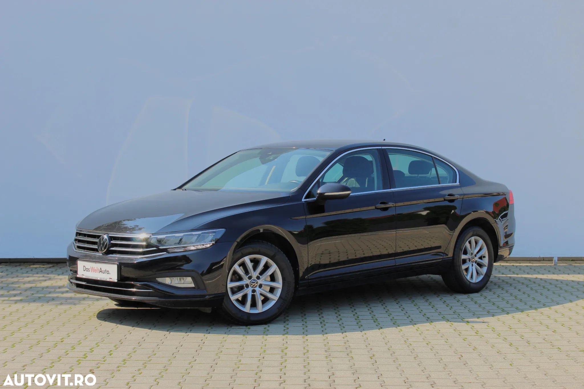 Volkswagen Passat 2.0 TDI DSG Comfortline - 1