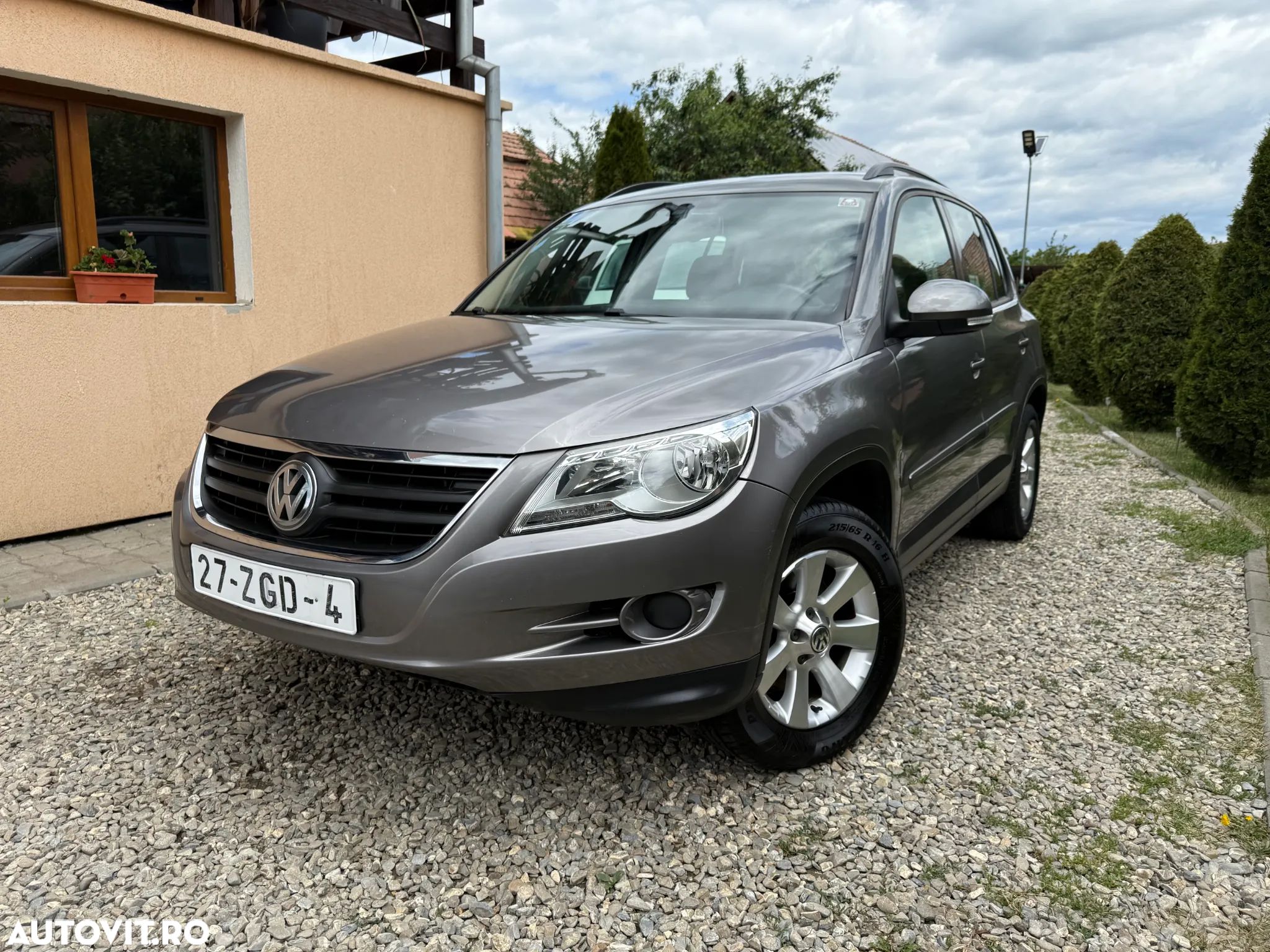 Volkswagen Tiguan 2.0 TDI 4Motion Trend & Fun - 1