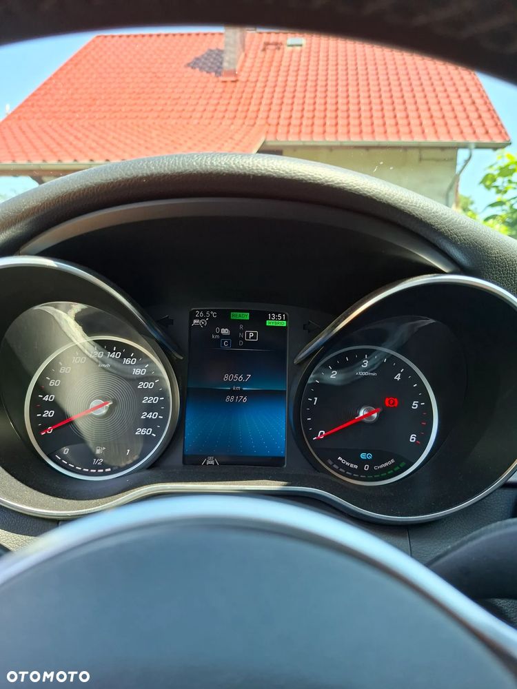 Mercedes-Benz Klasa C 300 de 9G-TRONIC - 8