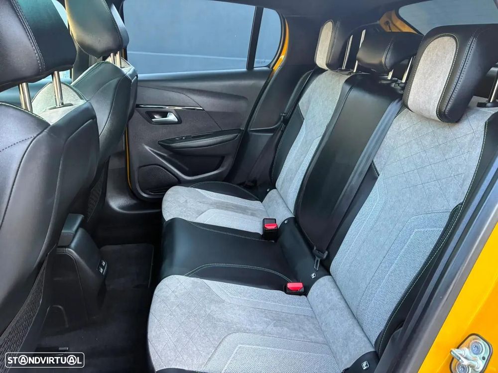 Peugeot 208 - 27