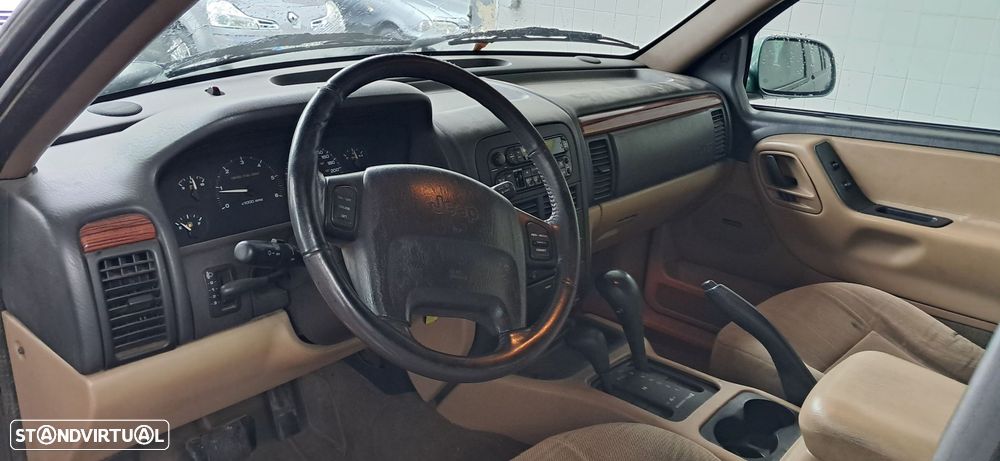 Jeep Grand Cherokee 3.1 TD Laredo - 5