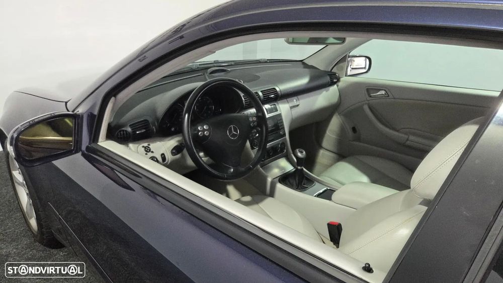 Mercedes-Benz C 180 Sport Coupé K Evolution - 11
