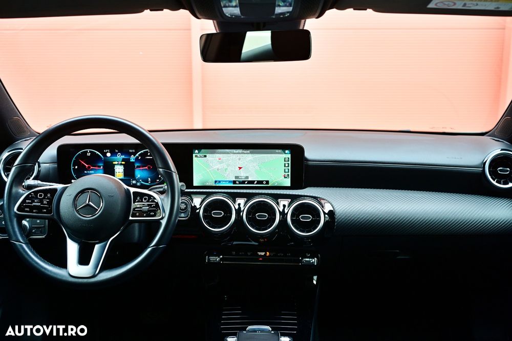 Mercedes-Benz A - 17