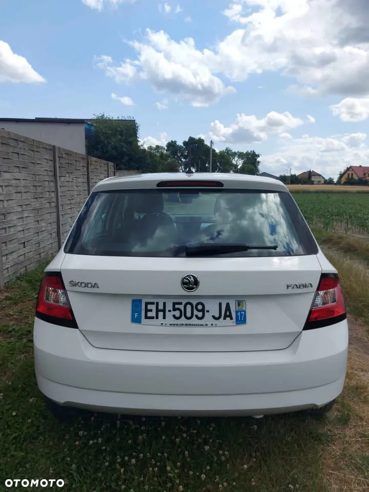 Skoda Fabia - 6