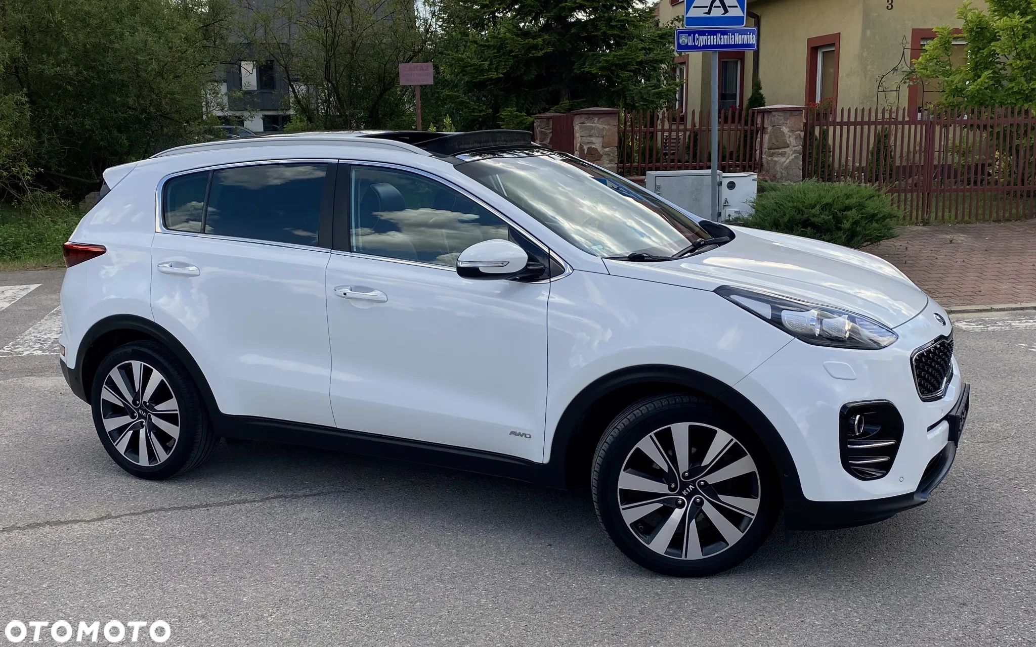 Kia Sportage 2,0 CRDI AWD GT Line - 13