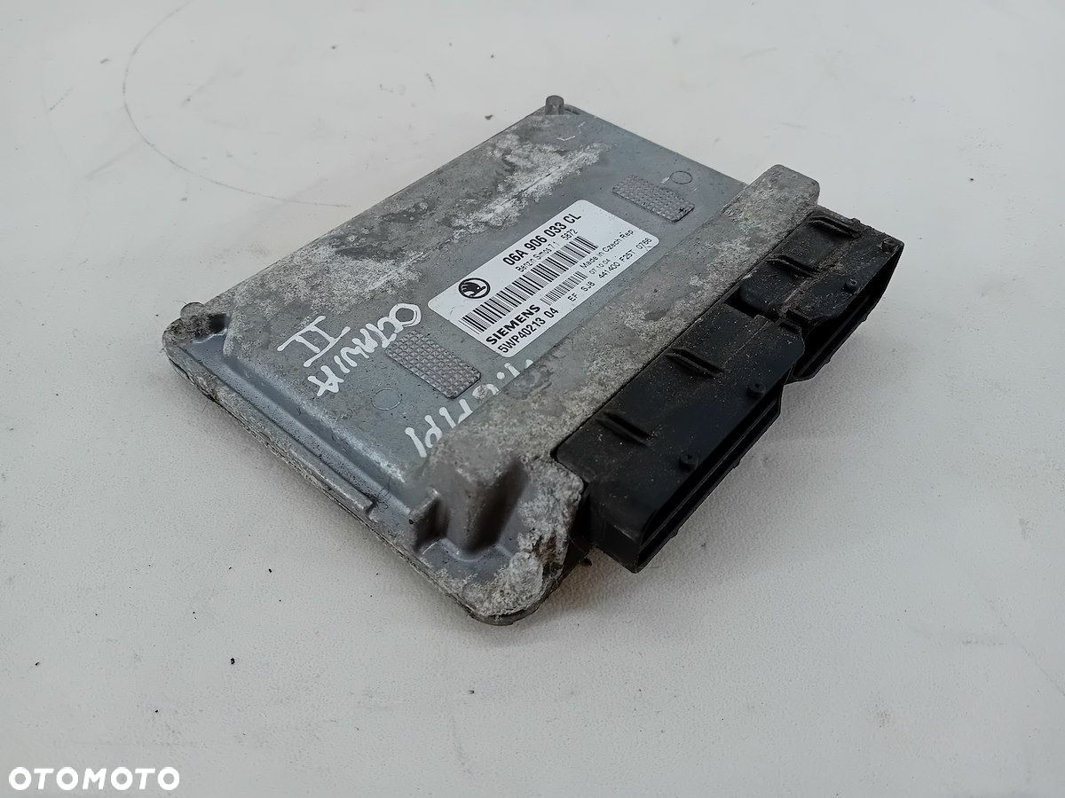 KOMPUTER, STEROWNIK SKODA OCTAVIA II 06A906033CL 5WP4021304 1.6 MPI - 5