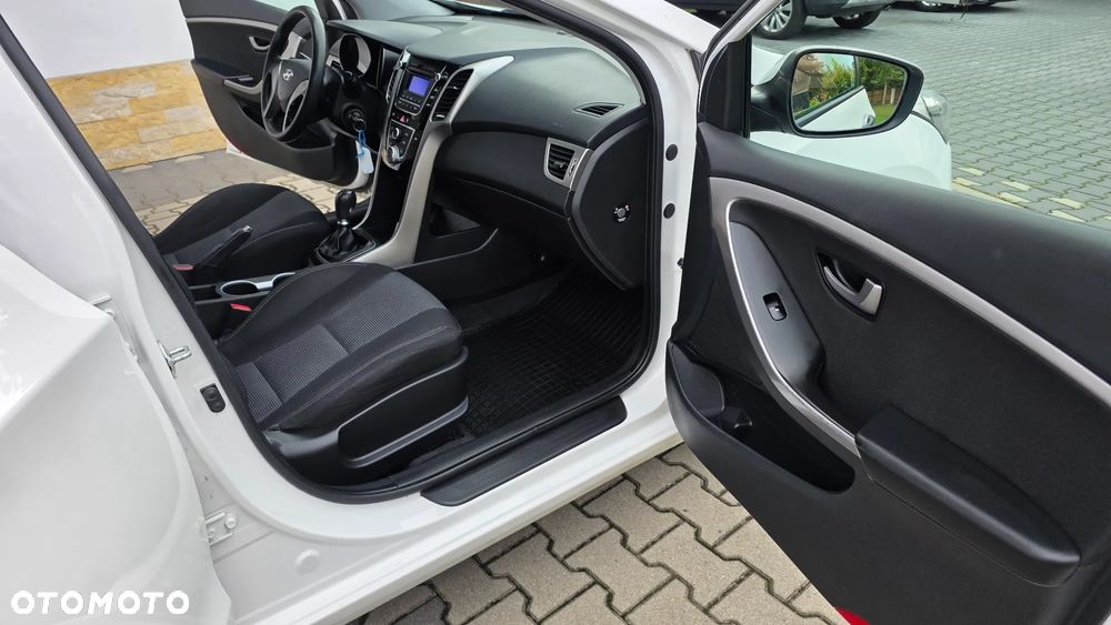 Hyundai i30 1.4 Style - 23