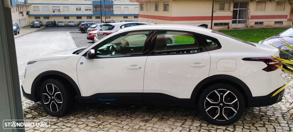 Citroën e-C4 X - 7